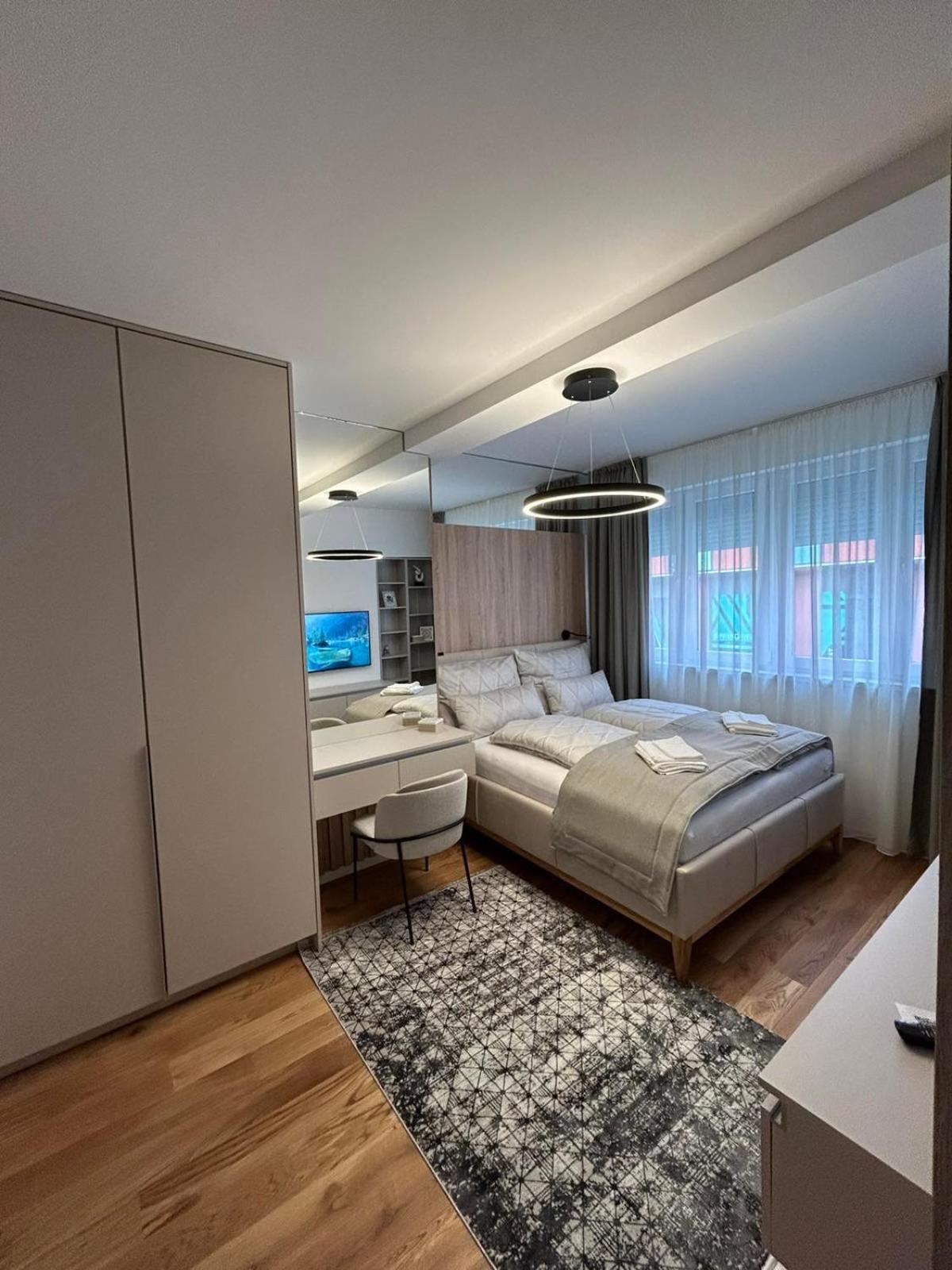 Heart Of Apartment